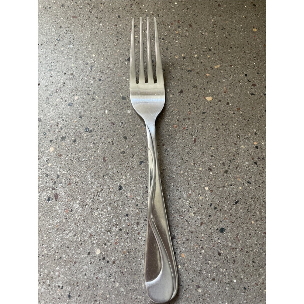 INTERNATIONAL WILLOW‎ FROST STAINLESS FLATWARE SATIN WAVY LINE Dinner Fork